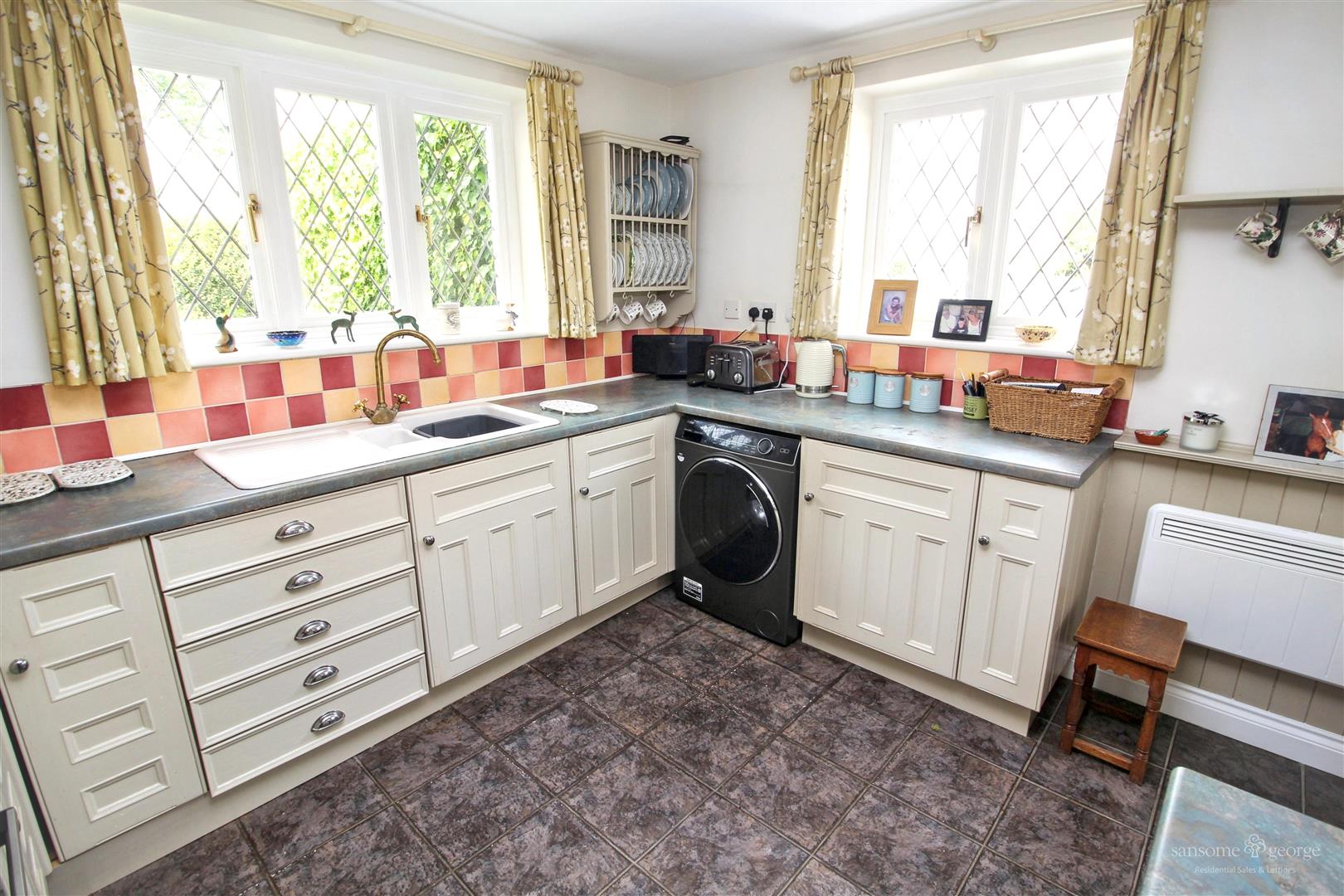 Crookham Common Road, Brimpton, Reading